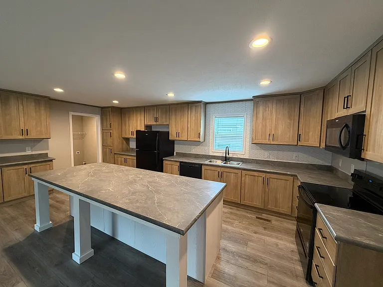 1350 Progress Way #112B — Photo 5