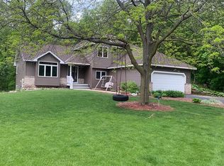 7354 Barbara Ave, Inver Grove Heights, MN 55077