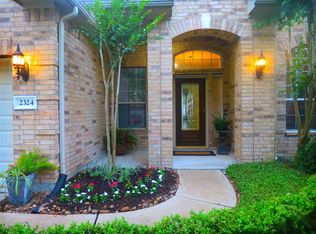 2324 S Venice Dr, Pearland, TX 77581