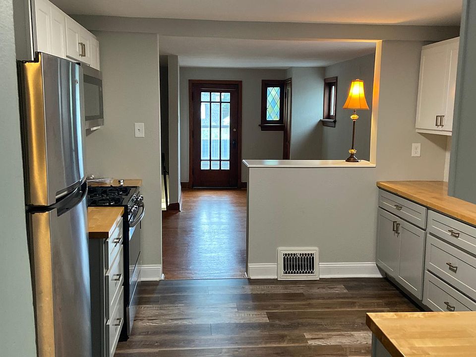 Bright and big kitchen with new everything