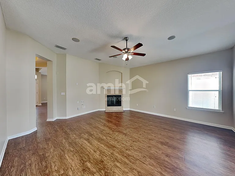 1406 Canopy Oaks Dr — Photo 8