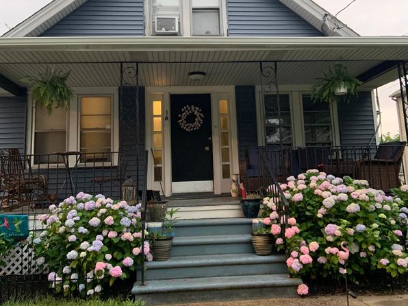 1 E Greenwood Ave #1