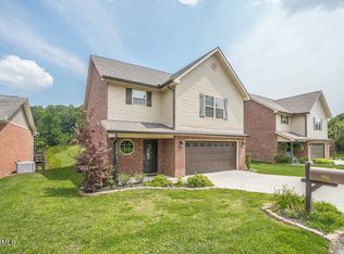 908 Muirfield Dr, Maryville, TN 37801