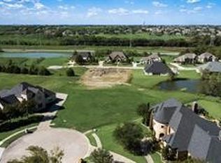 6 Peregrine Cir, Heath, TX 75032