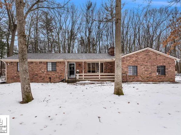10507 Willard Rd, Montrose, MI 48457