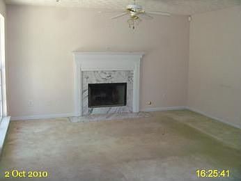 2nd image of 3847 Beach Cherry Ln #L