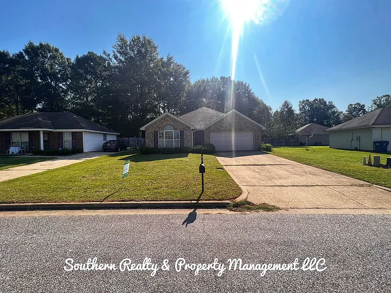 126 King Cotton Ln — Photo 2