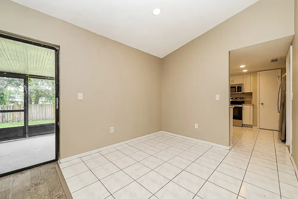 16169 Poppyseed Cir — Photo 2