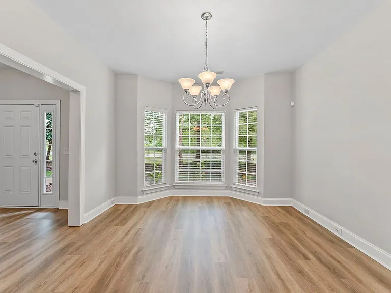 823 General Cabot Ct — Photo 4