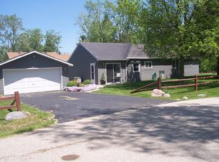 33212 Clarence St, Burlington, WI