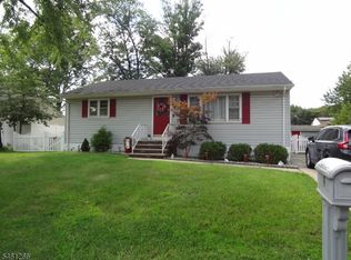 4 Wilbur Ter BUILDING 4, Sayreville, NJ 08872