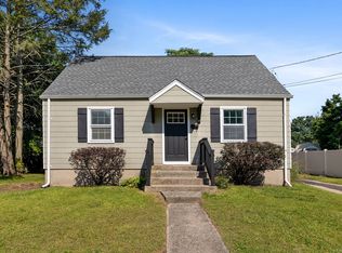 127 Surrey Dr, Bristol, CT 06010