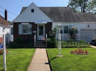 162 Parkway, Maywood, NJ 07607