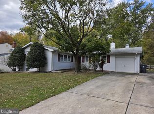 13 Duvall Ct, Wilmington, DE 19808