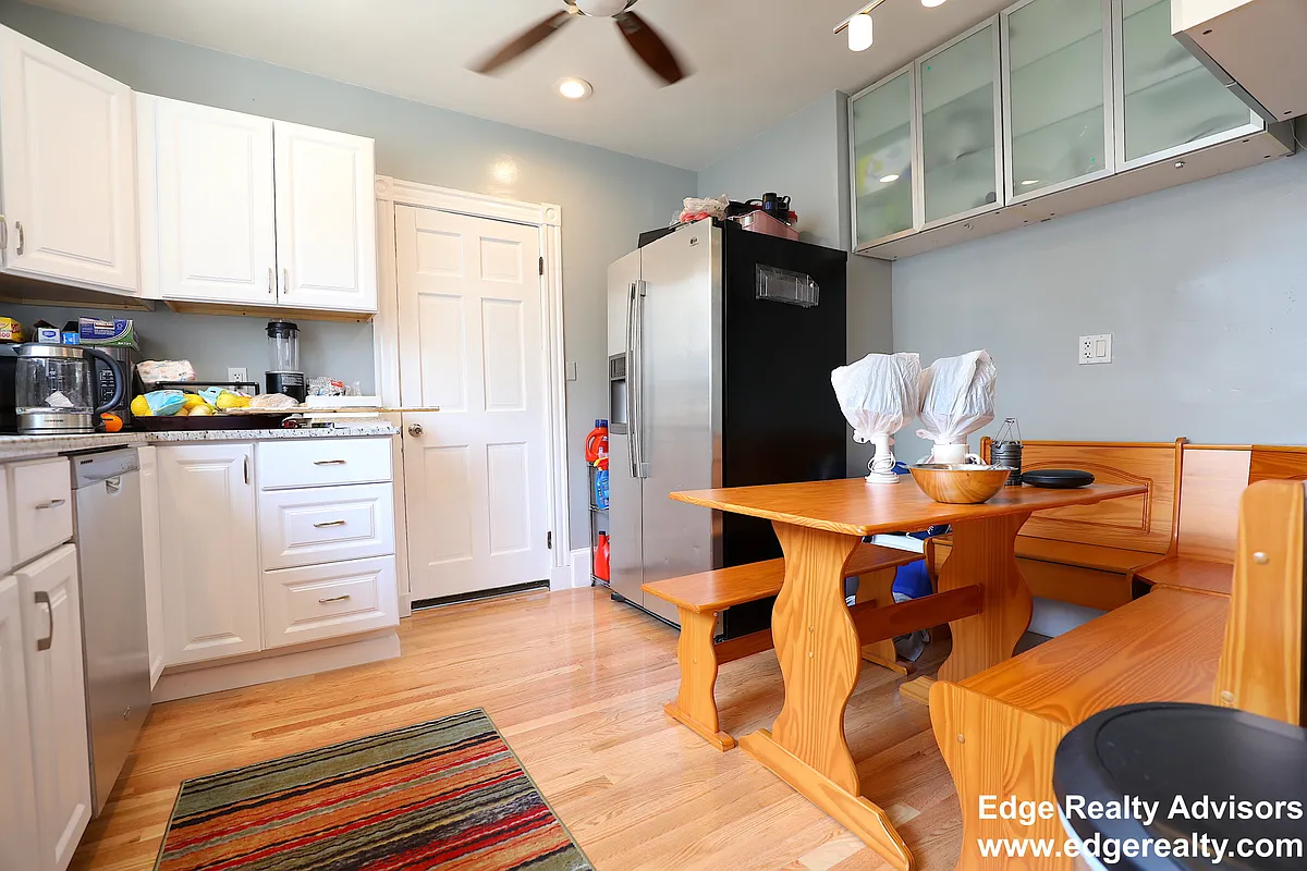 Building Photo - 57 S Crescent Cir #1