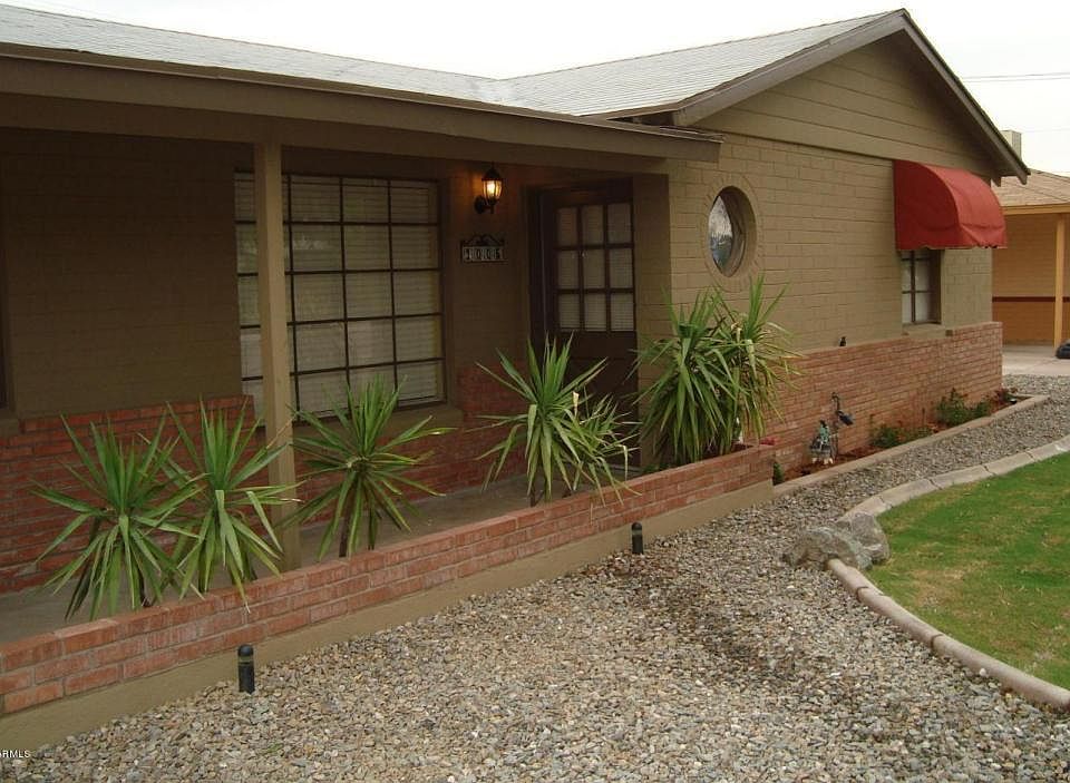 1st image of 1005 E Cavalier Dr