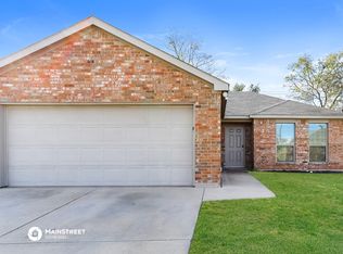 3425 Heatherbend St, Fort Worth, TX 76123