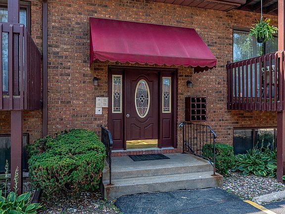 2nd image of 2505 26th Avenue Ct APT I