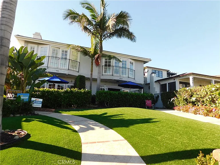 814 Cliff Dr — Photo 3