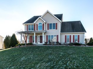 4 Turnberry Dr, Horseheads, NY 14845