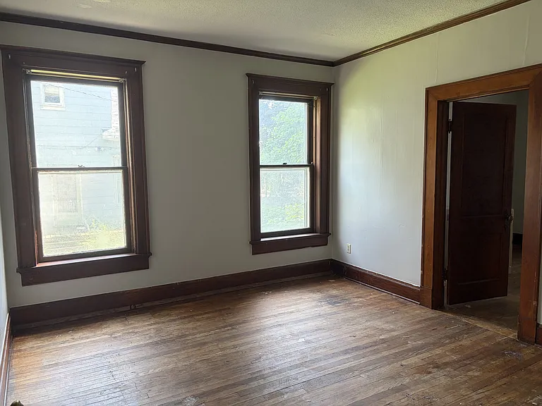 918 S 24th St #1 — Photo 5