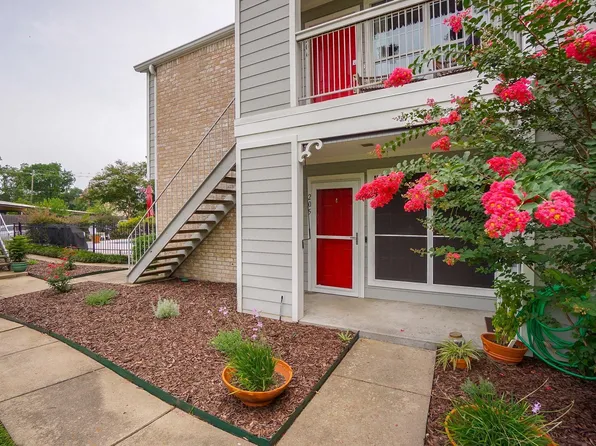 4200 Watson St APT 205, Houston, TX 77009