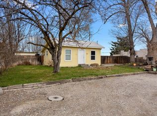 412 W Grand Ronde Ave, Kennewick, WA 99336