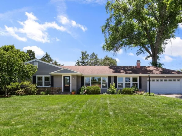 9216 Eddie And Park Rd, Saint Louis, MO 63126