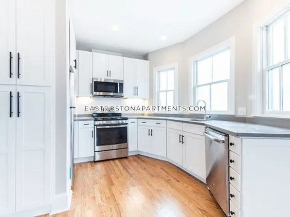 178 Brooks St, East Boston, MA
