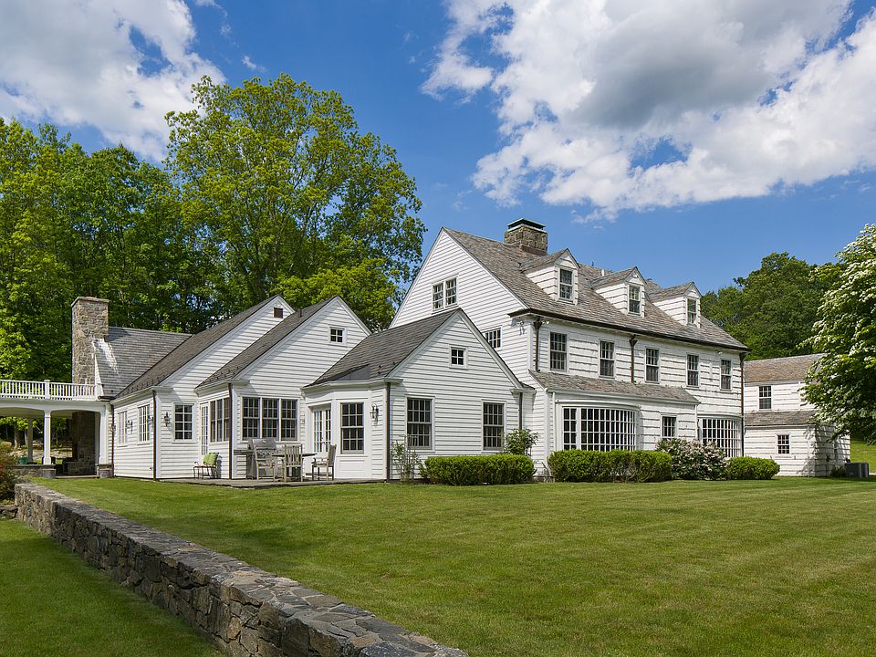 1st image of 20 Rock Hill Way