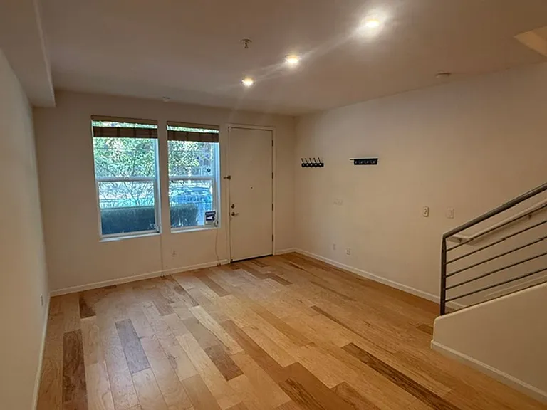448 Marina Way — Photo 8