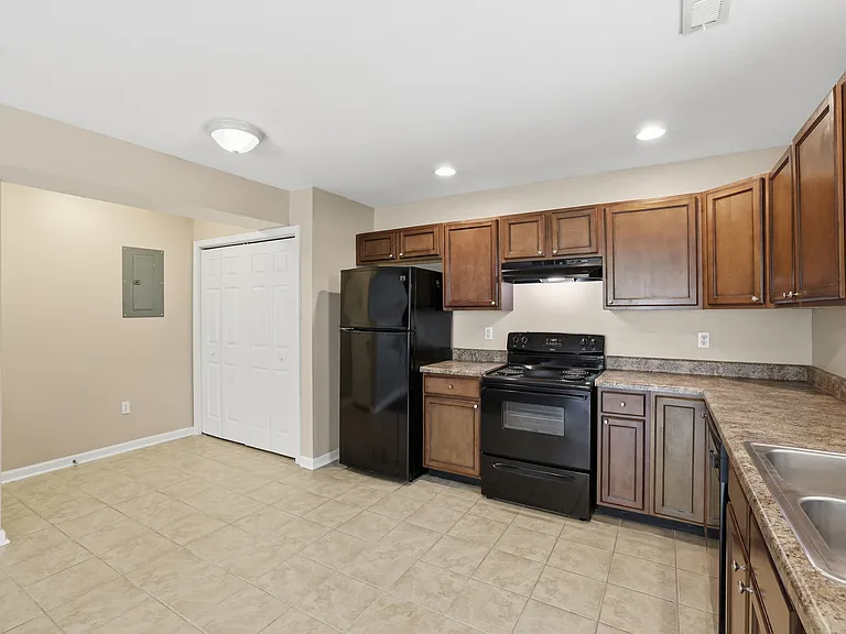 740 Marley Way #742 — Photo 8