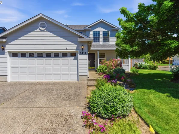 1411 NW Chardonnay Dr, McMinnville, OR 97128