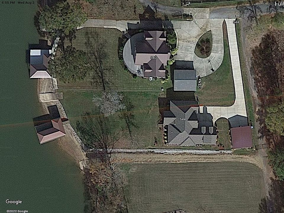 2nd image of 517 Wood Ln