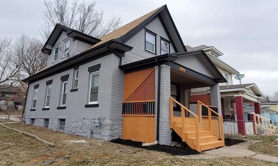2nd image of 2616 Bellefontaine Ave