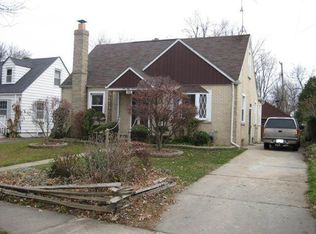 157 Ascot Rd, Waterford, MI 48328