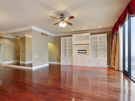 3rd image of 3 Poydras St #10H