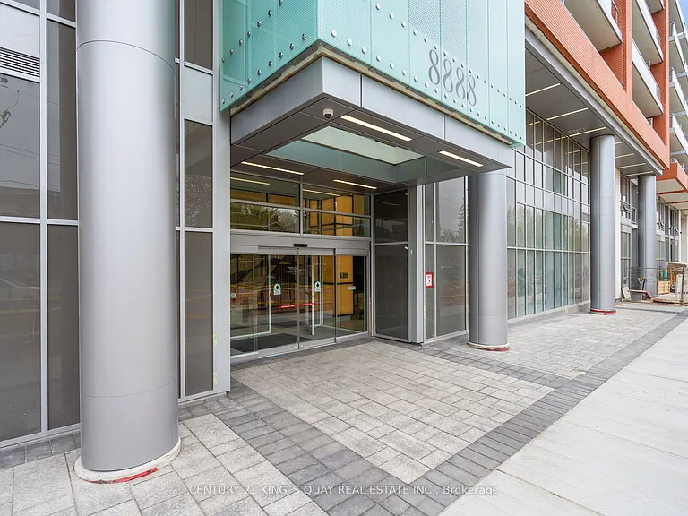 8888 Yonge St #1104 — Photo 4