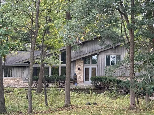 N71W26633 White Oak DRIVE, Lisbon, WI 53089