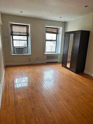 Rented by Smart City Real Estate LLC | media 5