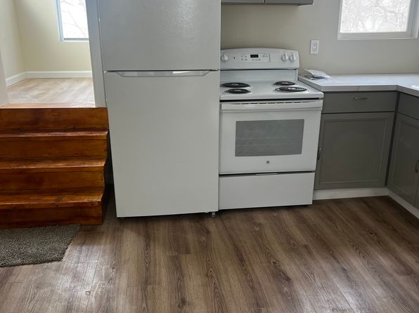 569 3rd St APT 2