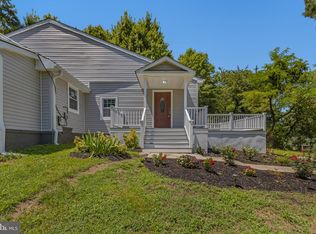 4208 Shoreham Beach Rd, Edgewater, MD 21037