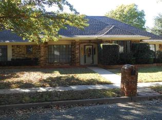 2502 Garden Grove Ln, Wichita Falls, TX 76308