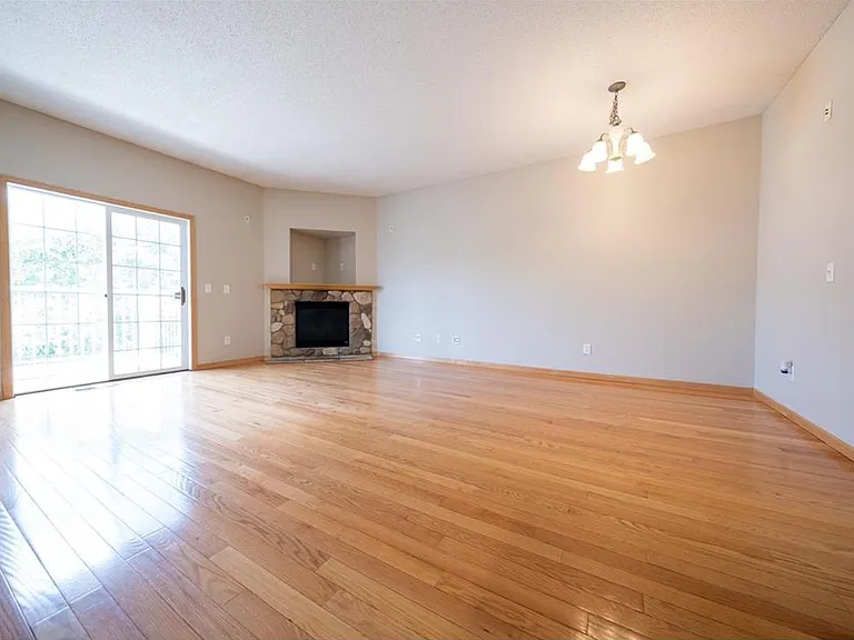 6754 Pine Crest Trl S — Photo 4