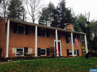 2409 Wakefield Rd, Charlottesville, VA 22901