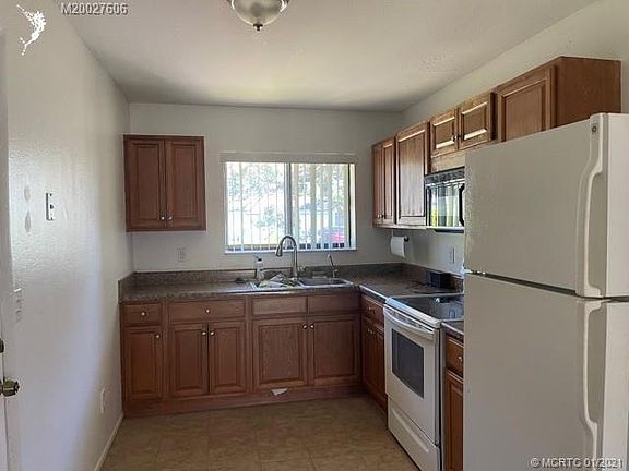2nd image of 1955 7th Ct SW