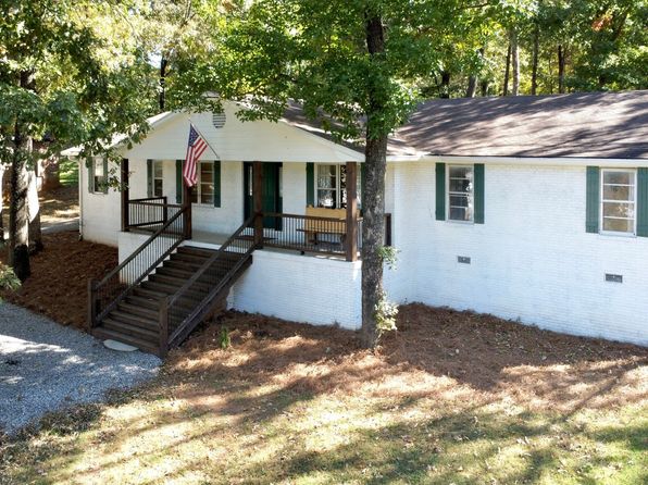 258 Woodfield Way, Cornelia, GA 30531