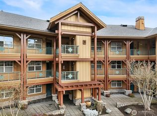 1000 Cabin Creek Lane SW #B204, Issaquah, WA
