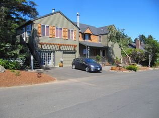 1225 SW Harbor Ave, Lincoln City, OR