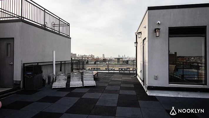 Rented by Nooklyn NYC LLC | media 40